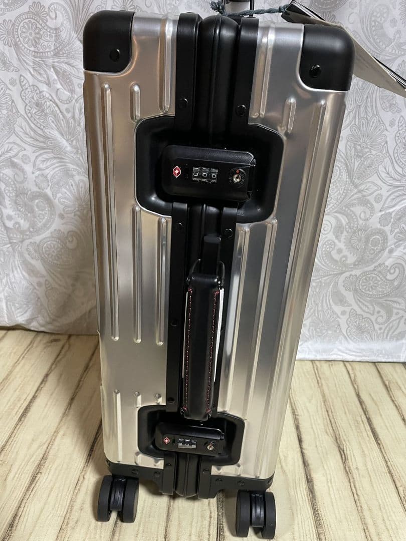 イノベーター スーツケース innovator inv1811 36L 工場 Sサイズ