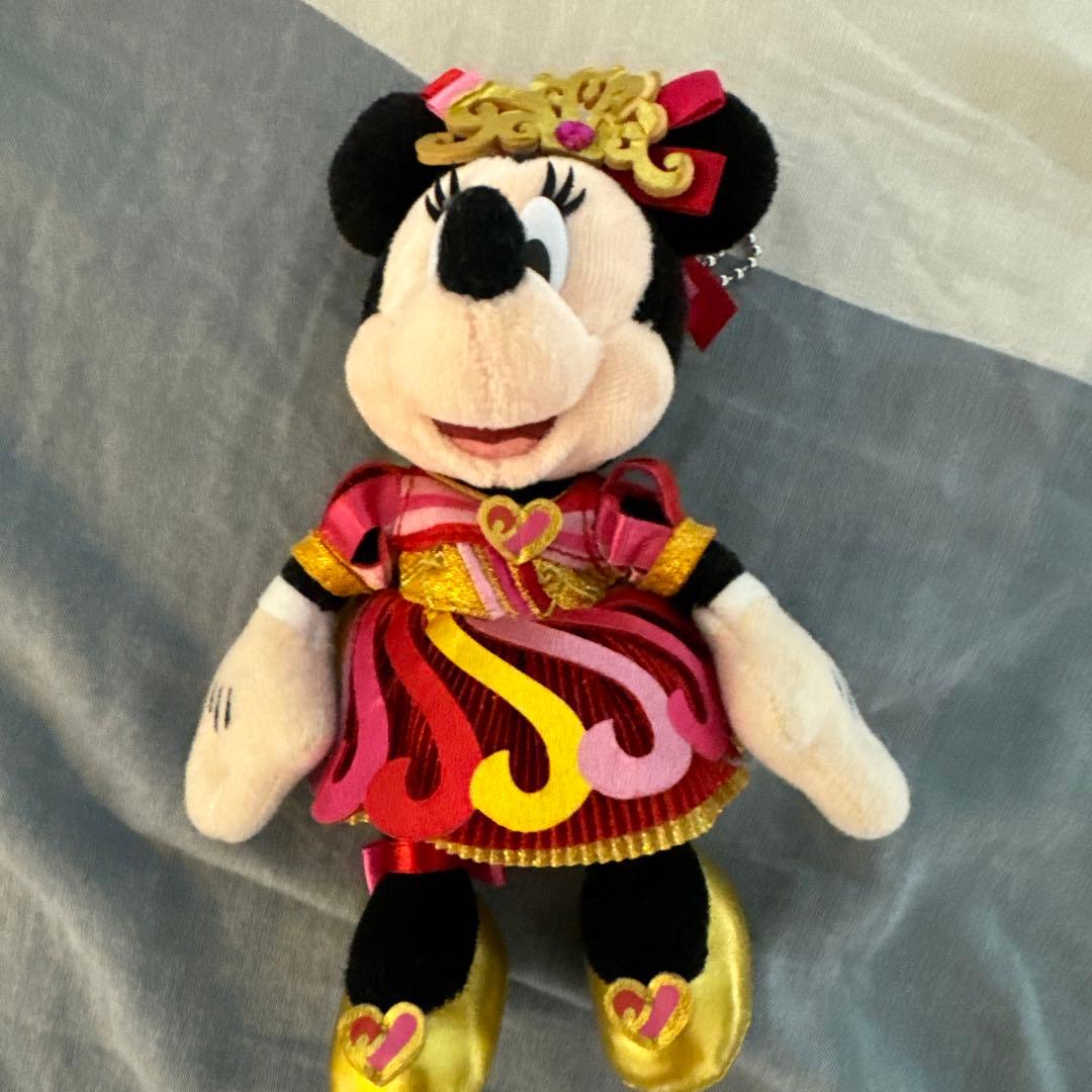 ディズニーミニーぬいぐるみバッジ