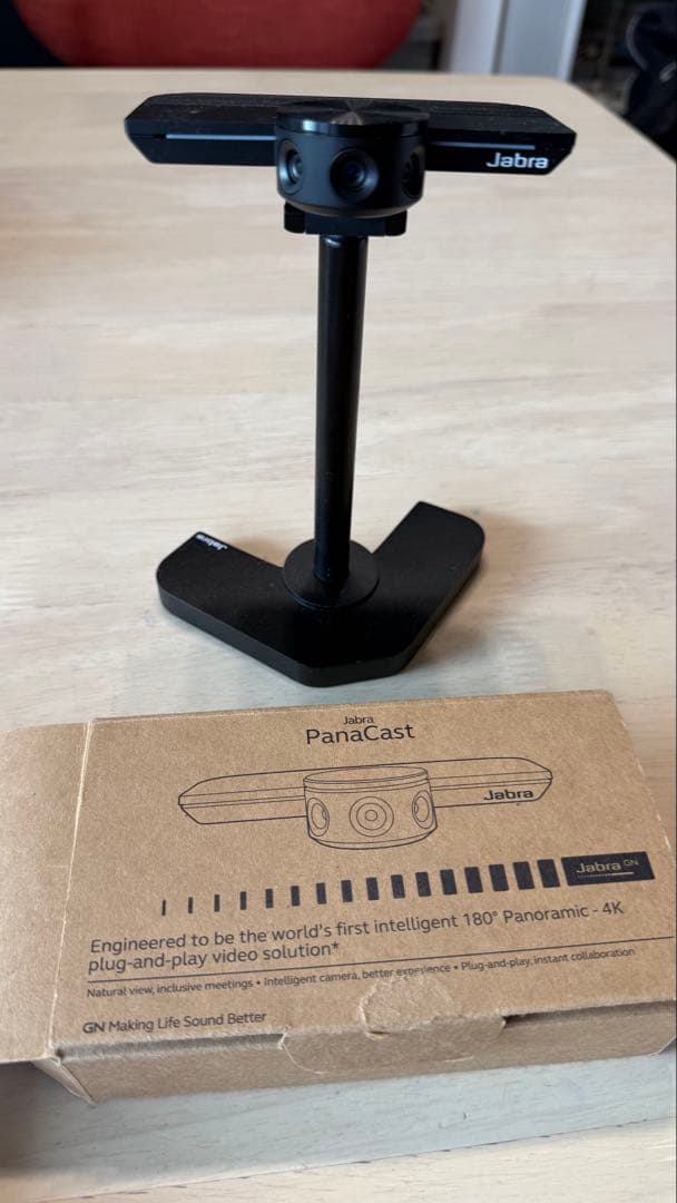 Jabra PanaCast 4Kカメラ