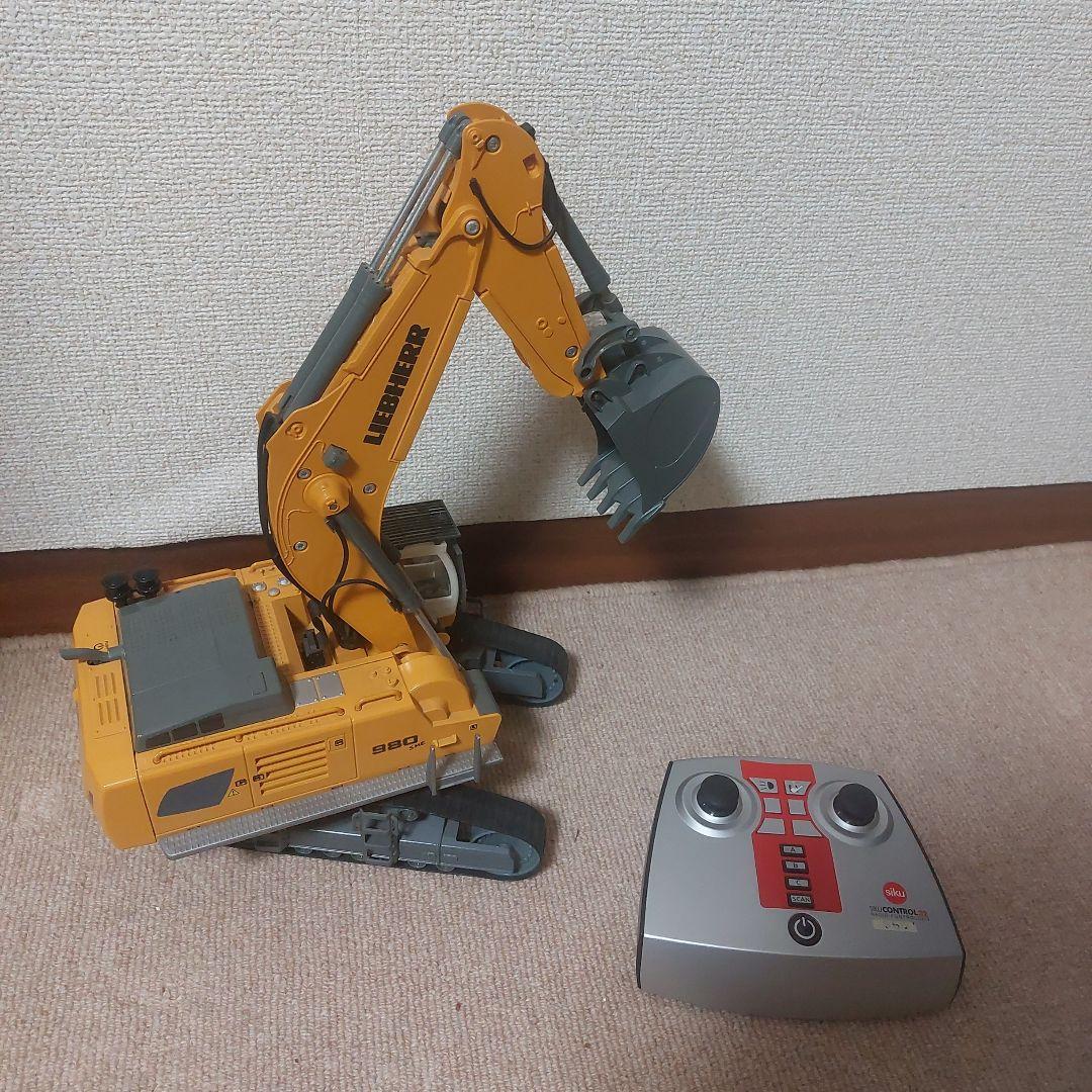 siku CONTROL1:32 ラジコンショベルカーLIEBHERR R980