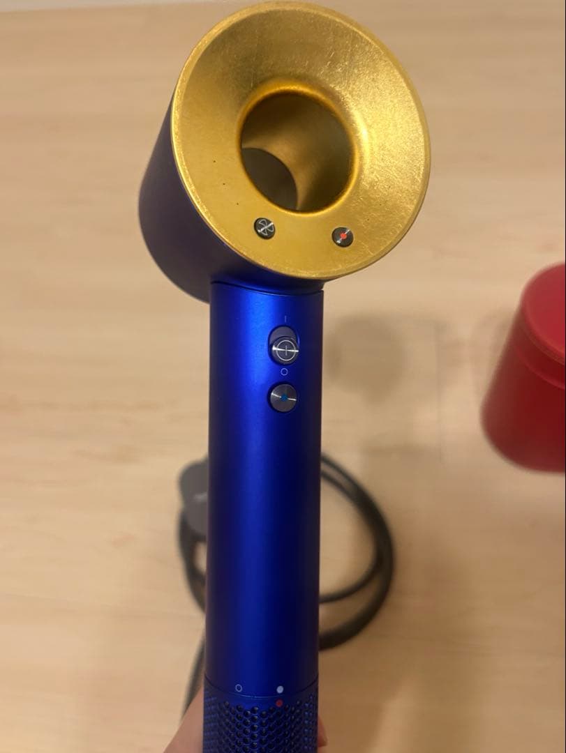 Dyson ヘアドライヤー 付属品未使用　収納ケース付き