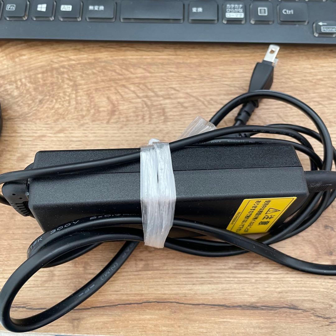 富士通 FH70/C2 Core i7 初期化済 DVD KBM付き - メルカリ