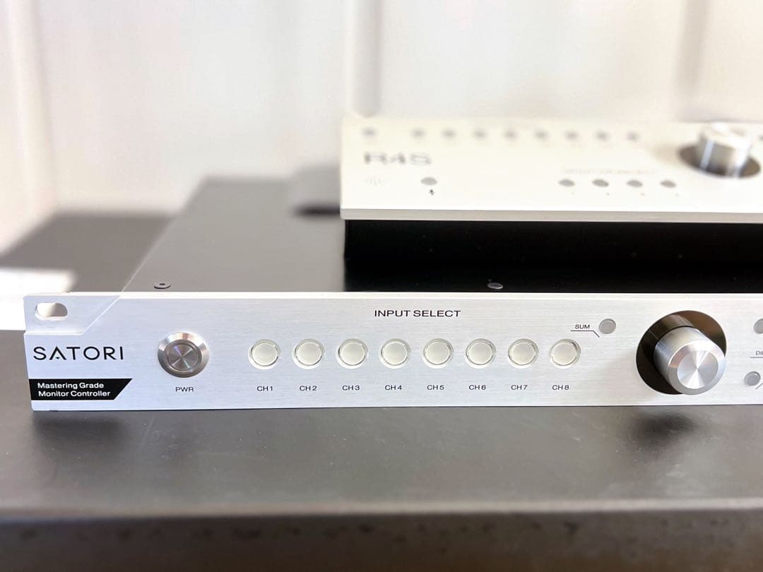 完動美品】Antelope Audio SATORI + R4S 高級モニター