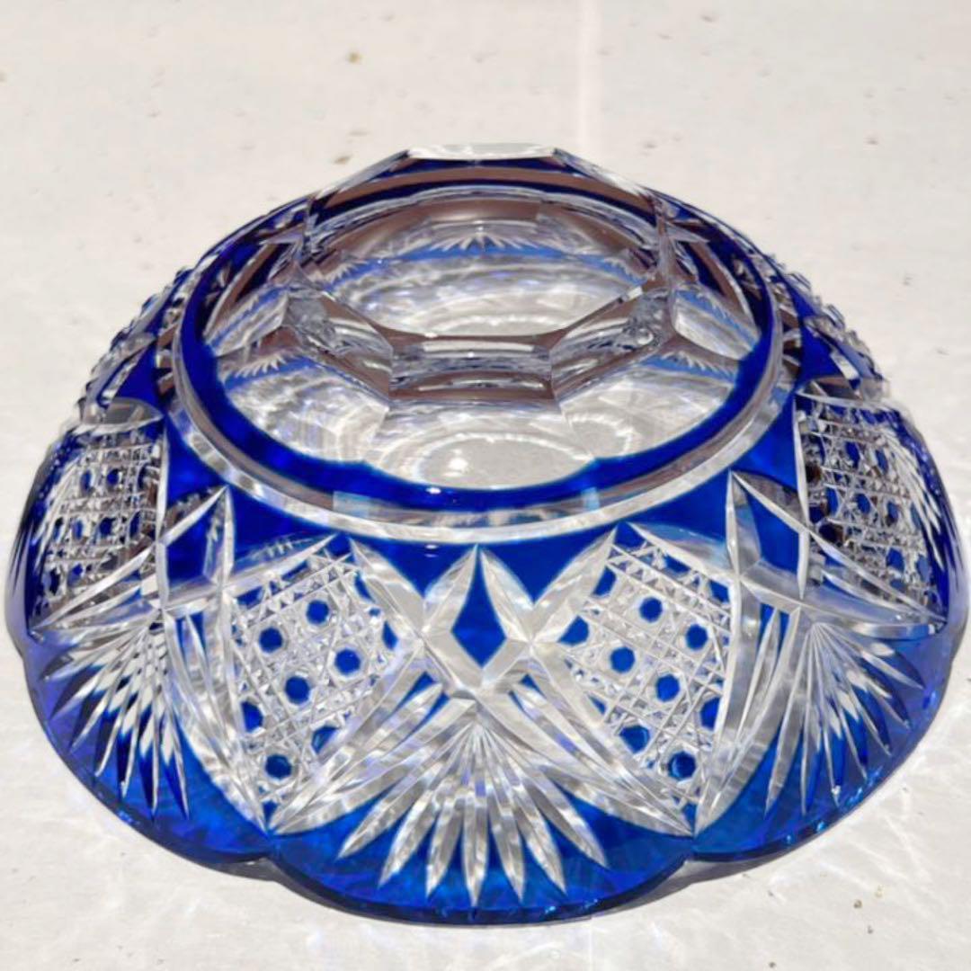 中古 薩摩切子 藍被硝子 菱宝切子 蓋付鉢15cm カメイガラス 未使用品