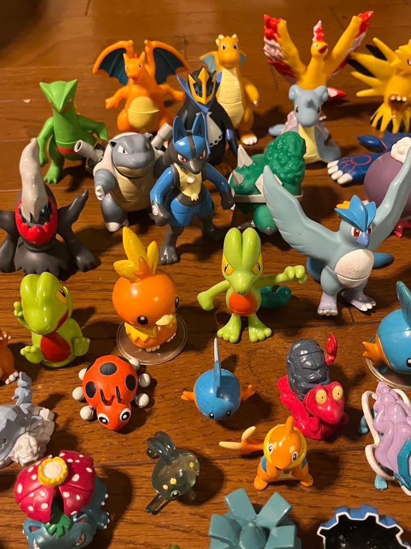 d*9様 ポケモン ポケモンキッズDX モンコレ など 計200匹以上 まとめ売