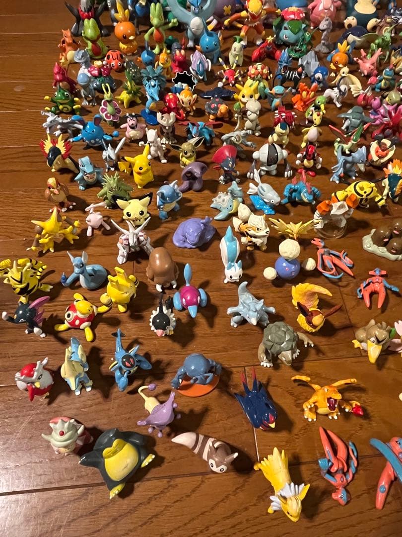 d*9様 ポケモン　ポケモンキッズDX モンコレ　など　計200匹以上　まとめ売