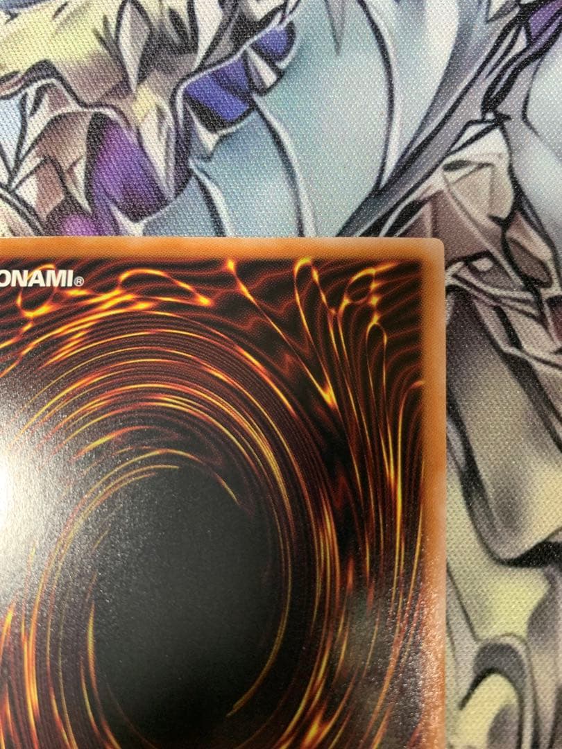 ハーピィの羽根箒　25th 絵違い