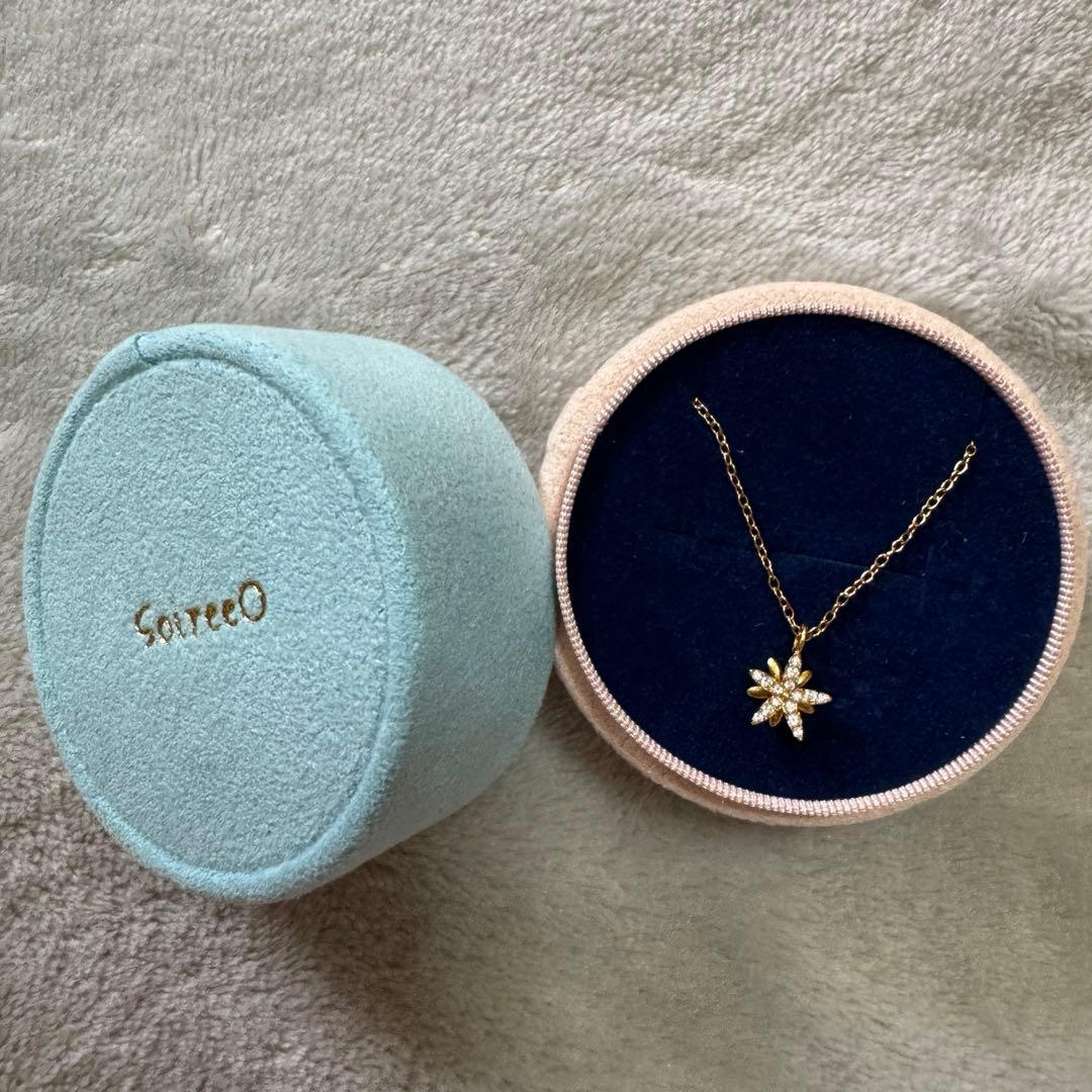 soireeO（ソワレオー）フラワーネックレス西島隆弘ネックスレス