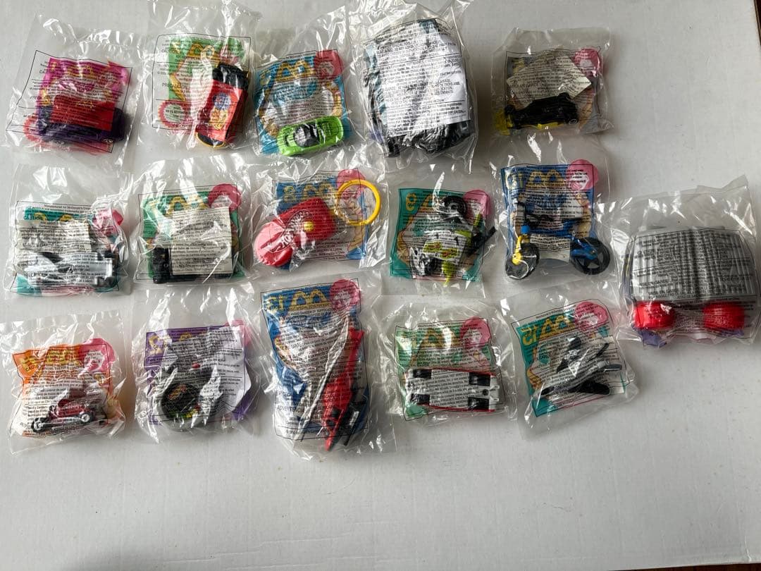 マクドナルド　米国　ハッピーセット　2000年 ホットウィール　全16個セット