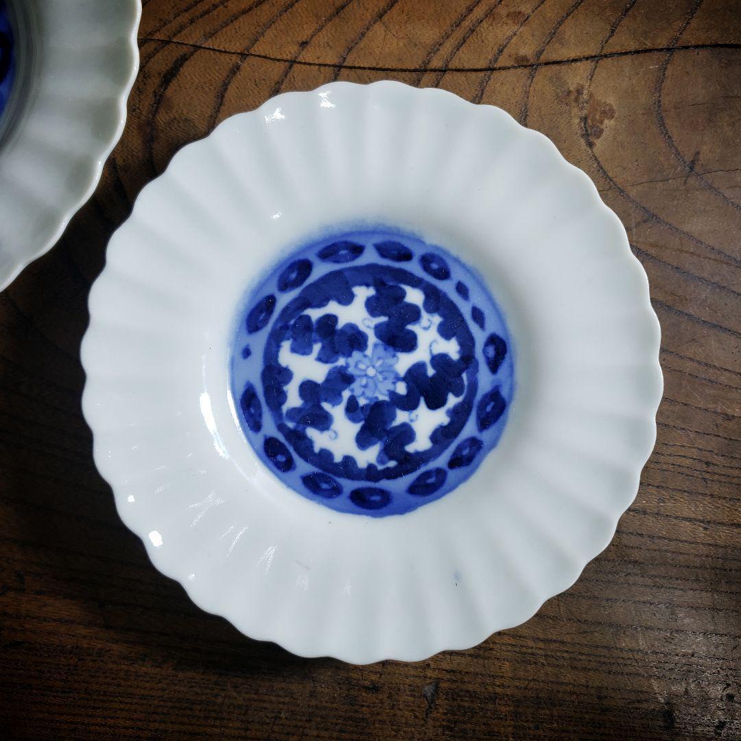 菊花形 皿 輪花 二枚 白磁 染付 四弁花 薄造 明治 大正 訳あり 欠け