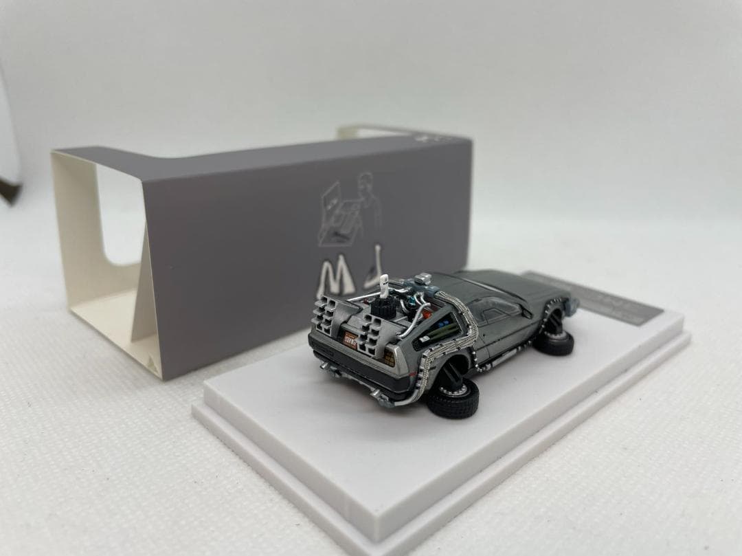 4R-570 MJ 1/64 バック トゥ ザ フューチャー デロリアン