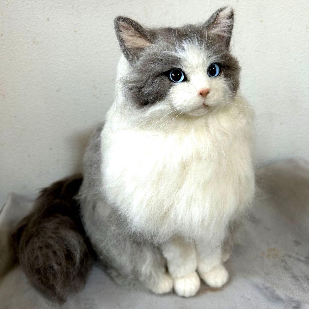羊毛フェルト猫