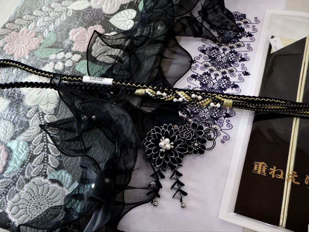 振り袖 フルセット 別誂長襦袢 金彩加工 刺繍入り 銀通し 半襟サービス