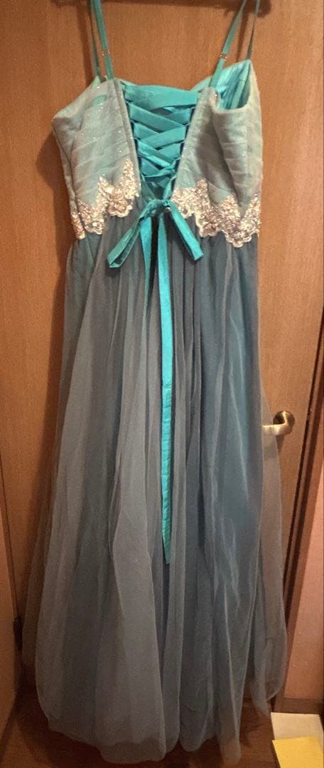 ドレスルームアミ　ブルーロングドレス