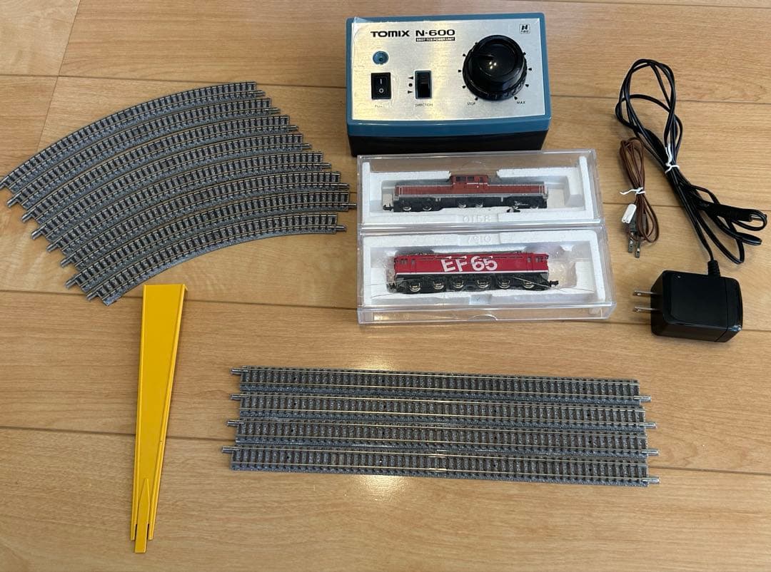 Nゲージ レールセットA、EF65 DD51 TOMIX