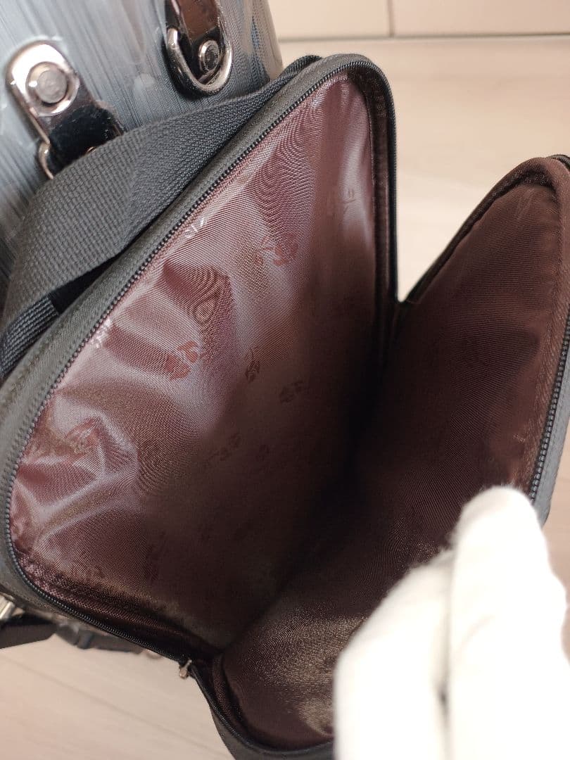 アルトサックス ゴールド本体とケースと多数付属品　展示品　美品