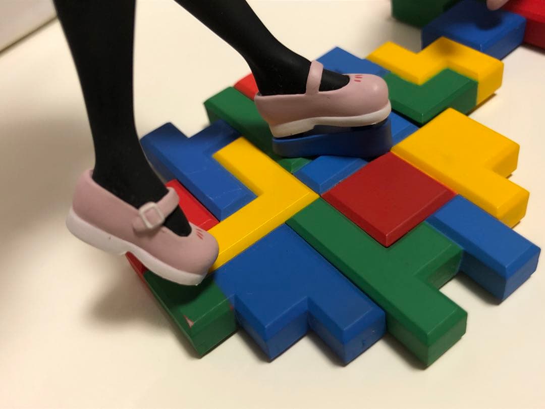 スーパーダンガンロンパ2 さよなら絶望学園の七海千秋とモノミ　フィギュア　箱無し