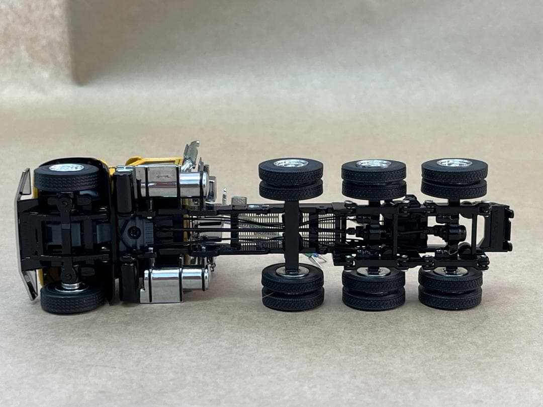 WSI MACK GRANITE 8×4　1/50