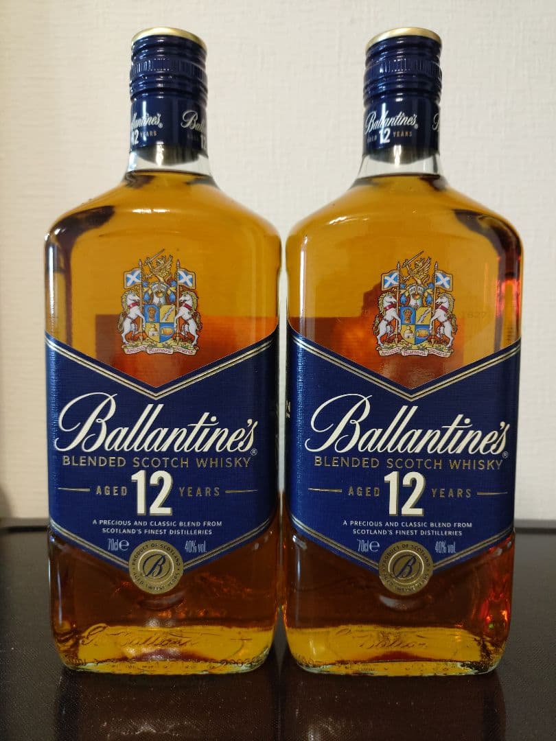 バランタイン 12年 700ml 未開封 2本セット バランタイン 12年 700ml