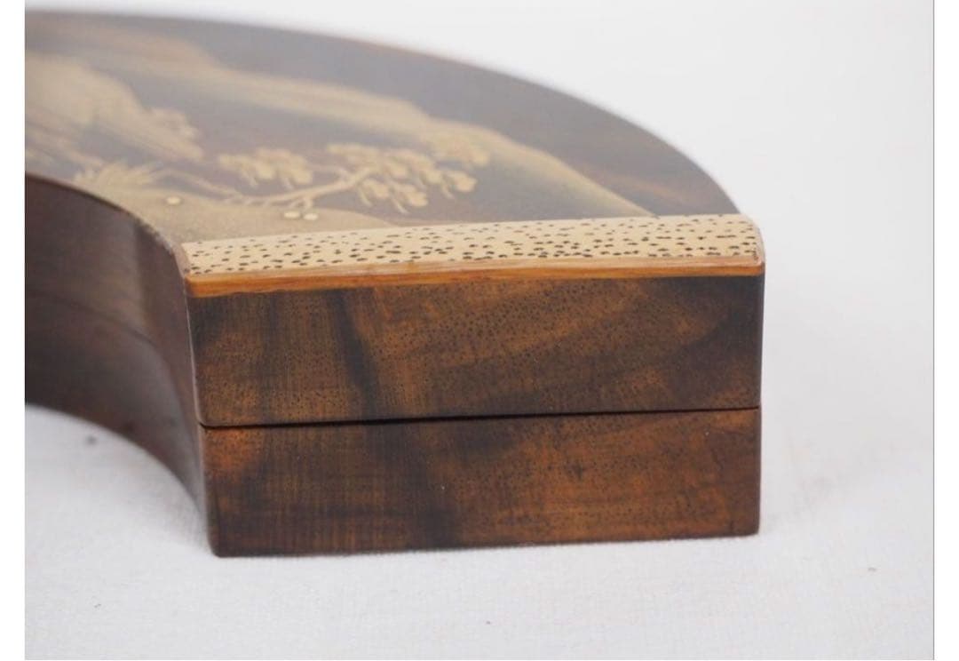 送料無料 蒔絵師　北浜風月造 銘木黒柿蒔絵扇面香合　共箱・作歴　茶道具