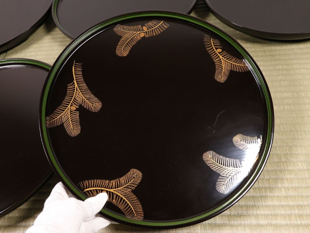 輪島塗 本堅地 黒塗 縁青漆 足付 丸膳 37.8cm 六客 木製【CM382