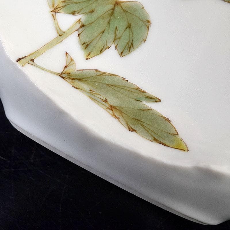 九谷焼 山田義明作 色絵 花文 小壷 共箱 M R8949