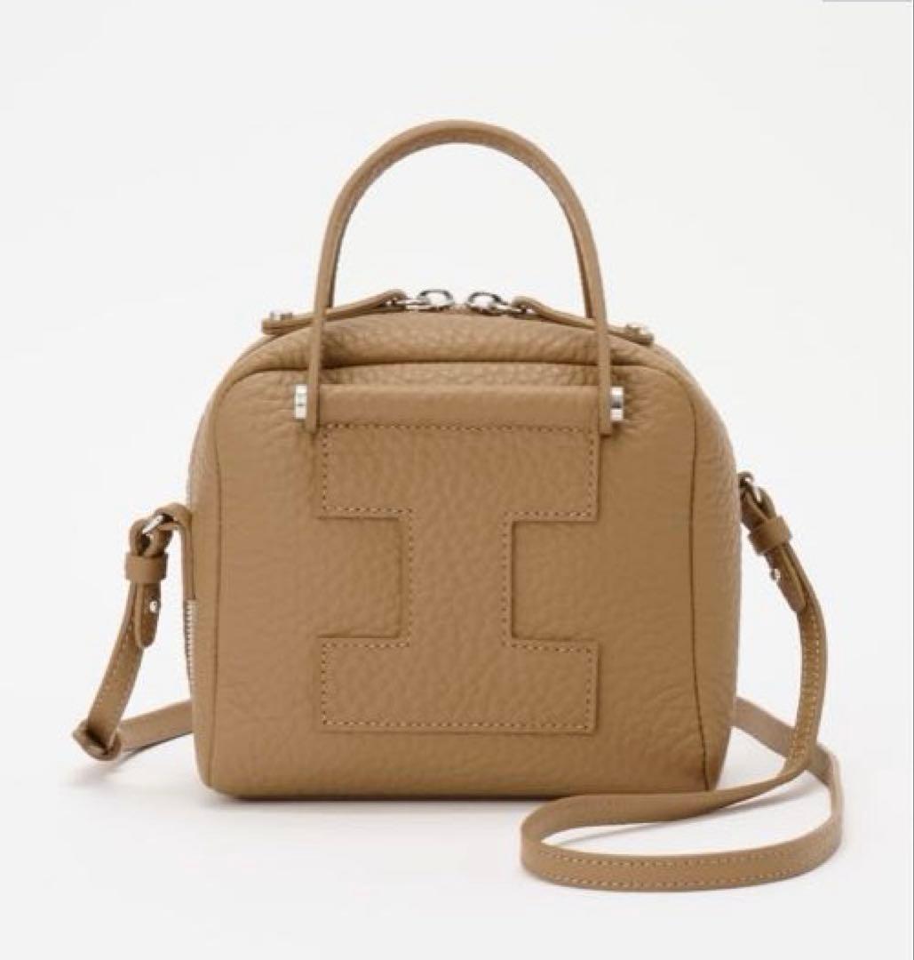 IACUCCI イアクッチ　クーポラ ALCE ショルダーバック　未使用に近い