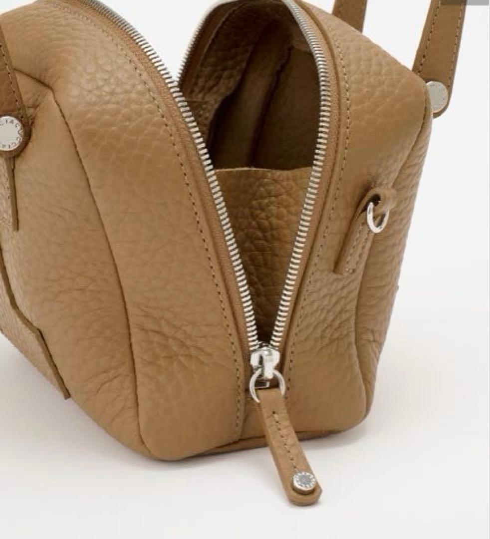 IACUCCI イアクッチ　クーポラ ALCE ショルダーバック　未使用に近い