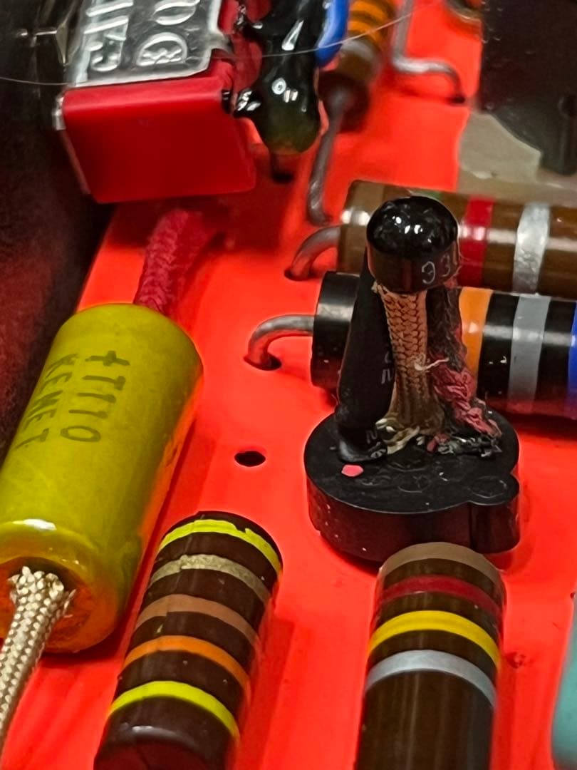 ギター DeliciousTaylormade The Mars Wah