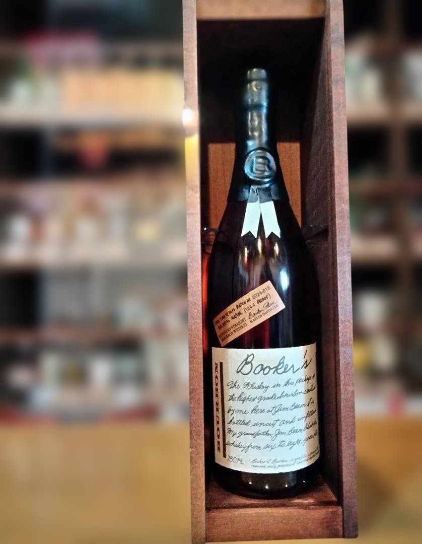 新品] ブッカーズ 2024 バーボン 750ml 62.2％ 木製化粧箱