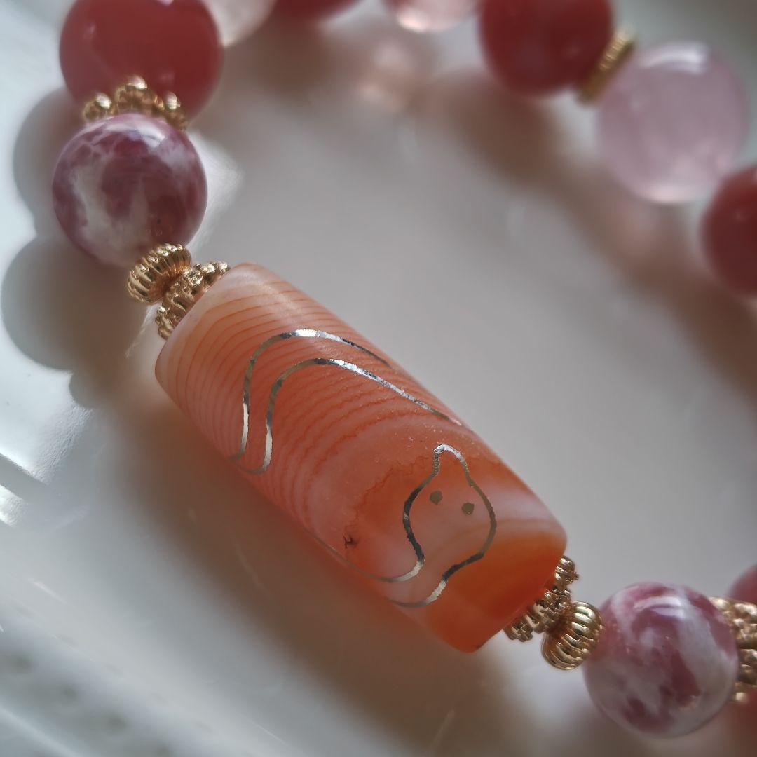 新作♡白蛇天珠、モザンビーク産ローズクォーツ、ピーチ塩源瑪瑙、ピンクレピドシリカ