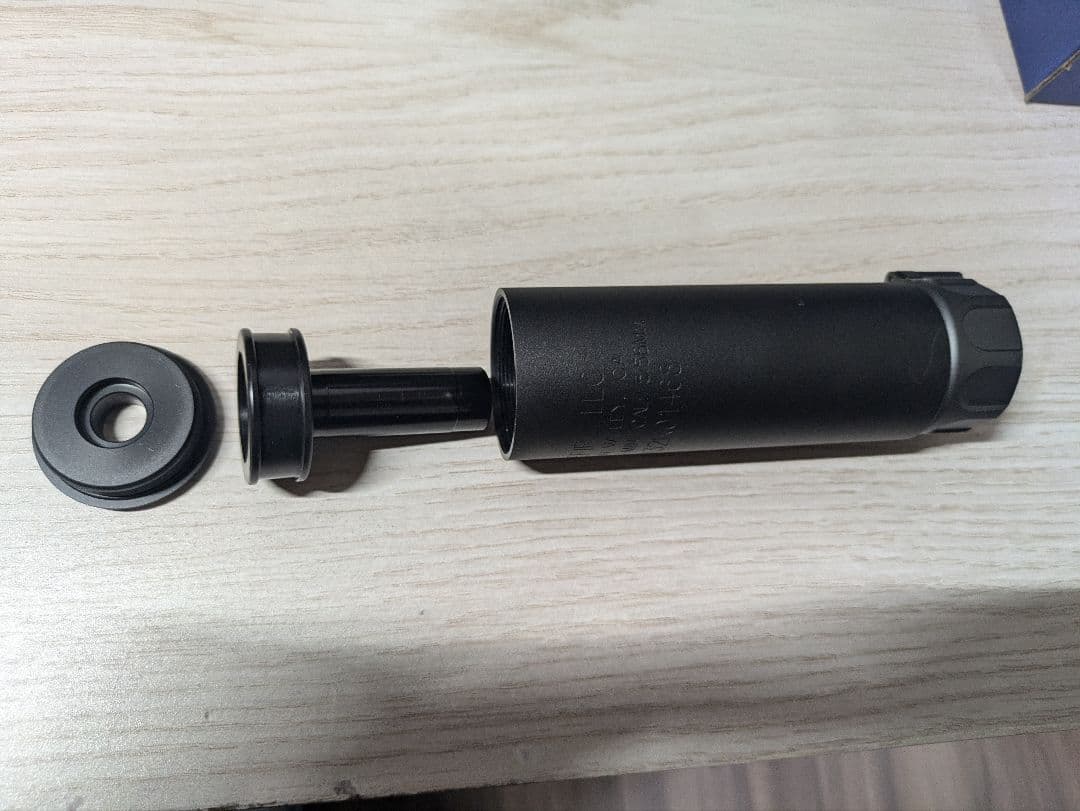 【未使用】Airsoft Artisan SFタイプ556-MINIサプレッサー