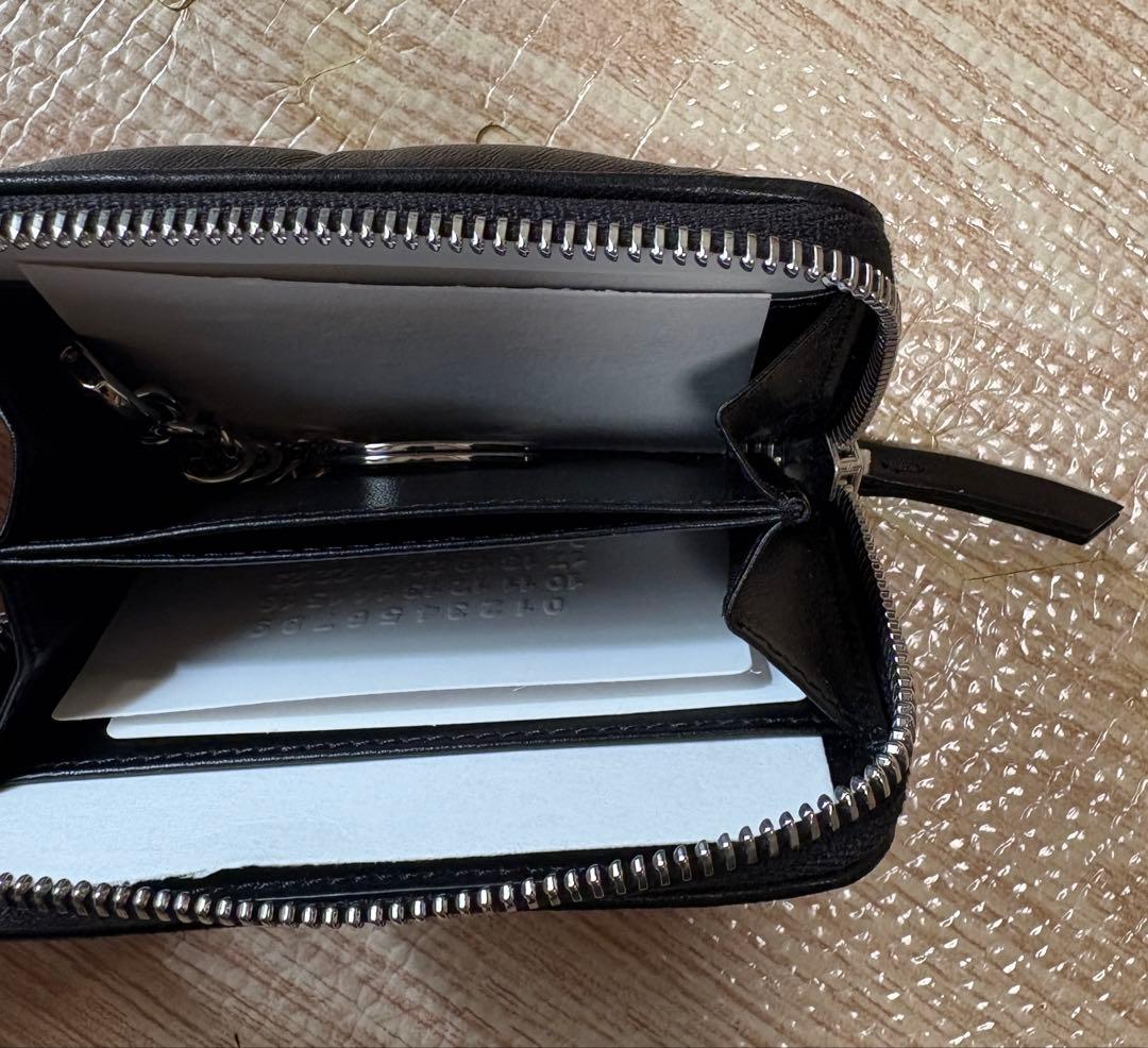 レザー ケース 黒 ボタン付き