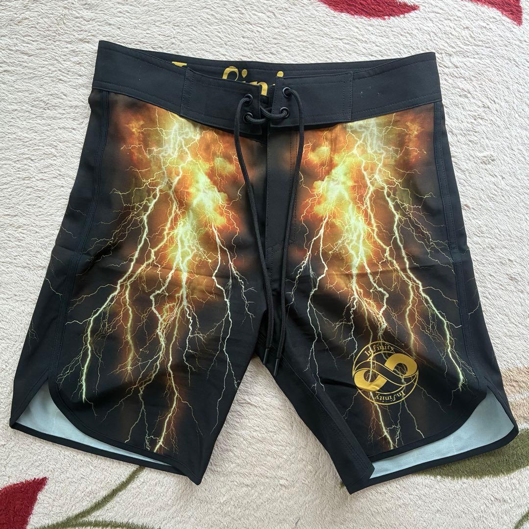 インフィニティ infinity サーフパンツ ステージパンツ - メルカリ