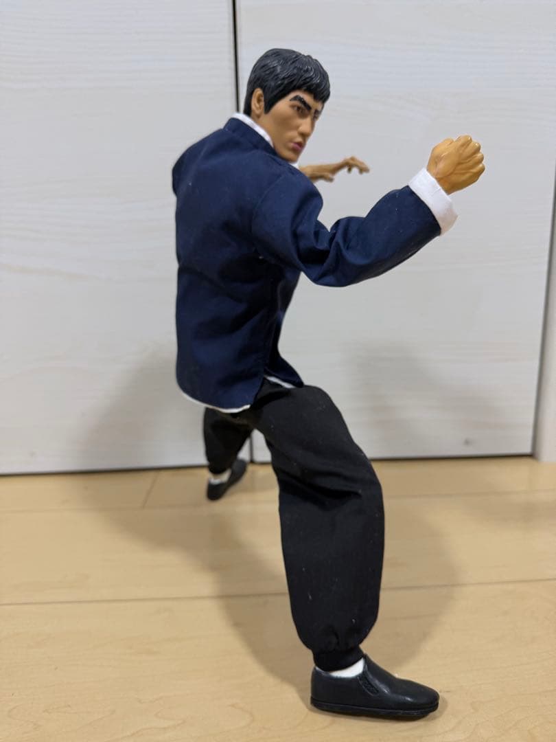 【希少】ASYLUM ブルース・リー アクションフィギュア