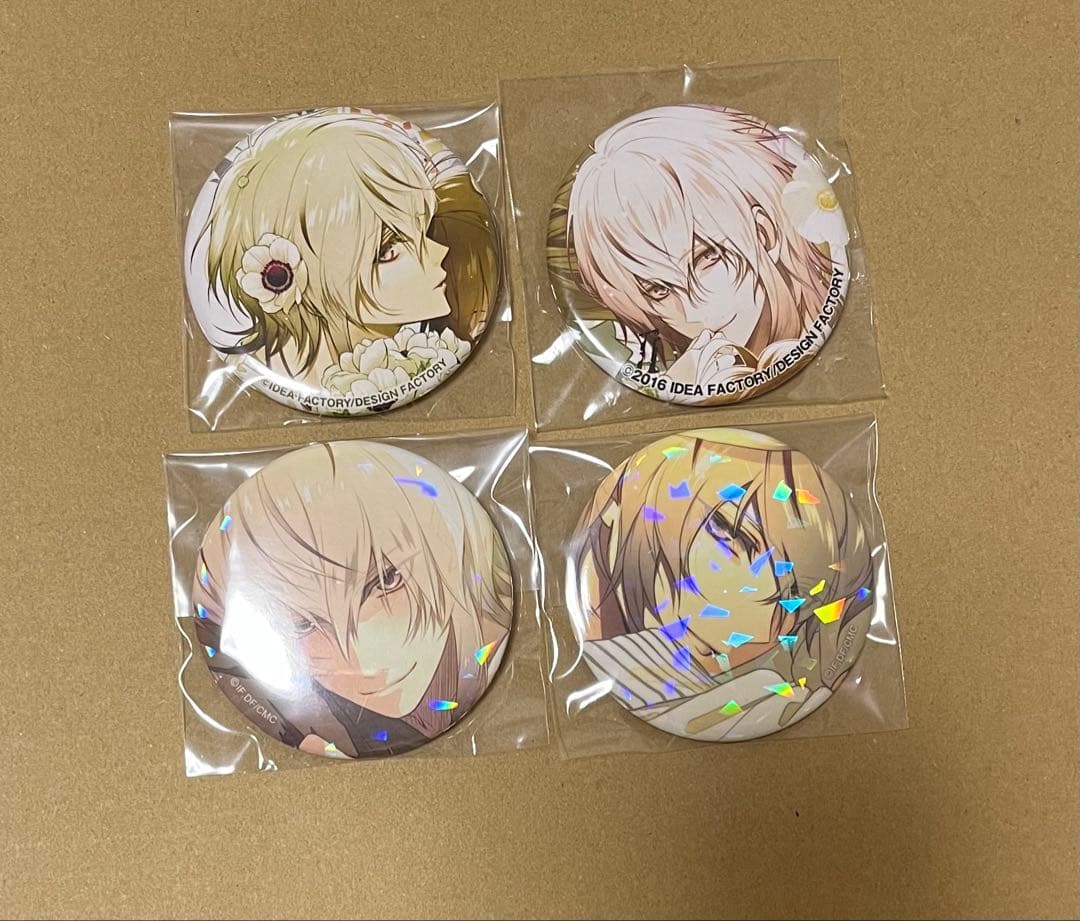 カラマリ 缶バッジ 岡崎契 4個 - メルカリ