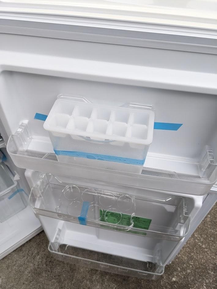 【全国送料無料】ヤマダ電機 YRZ-C09H1 冷蔵庫 87L 2022年製