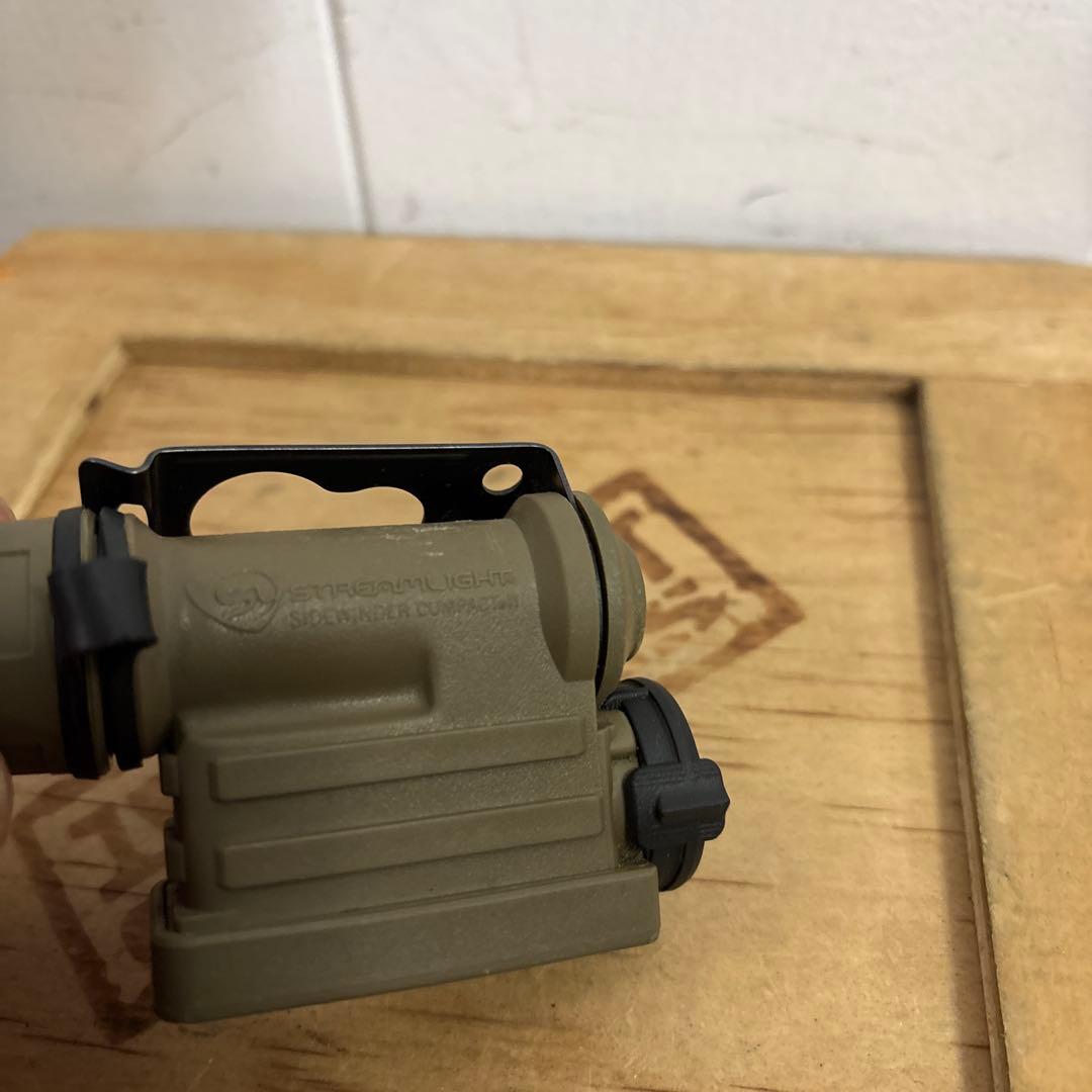 米軍 実物STREAMLIGHT SIDEWINDER COMPACT II ② - メルカリ