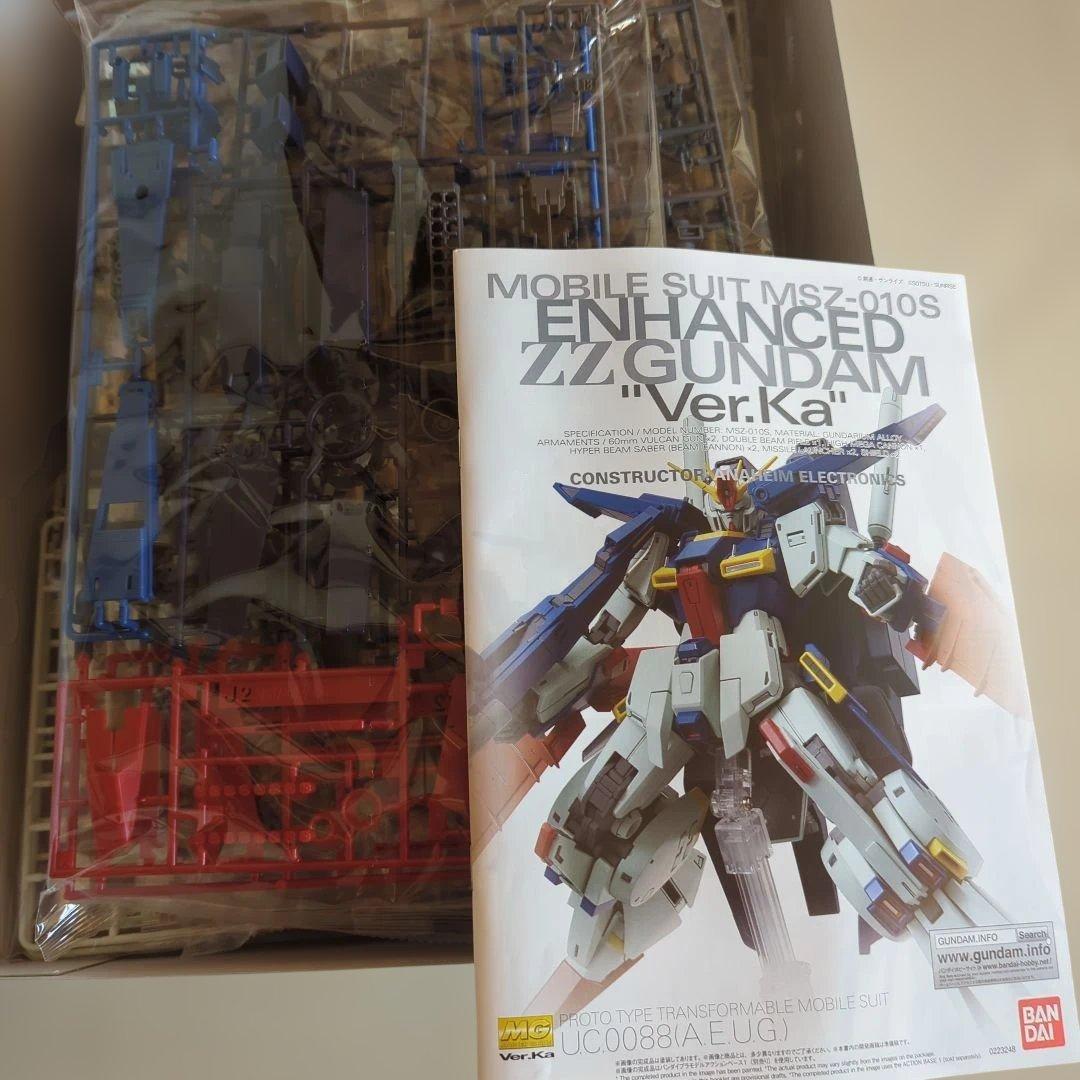 MG 強化型ZZガンダムVer.Ka 1/100　未組立品　完品