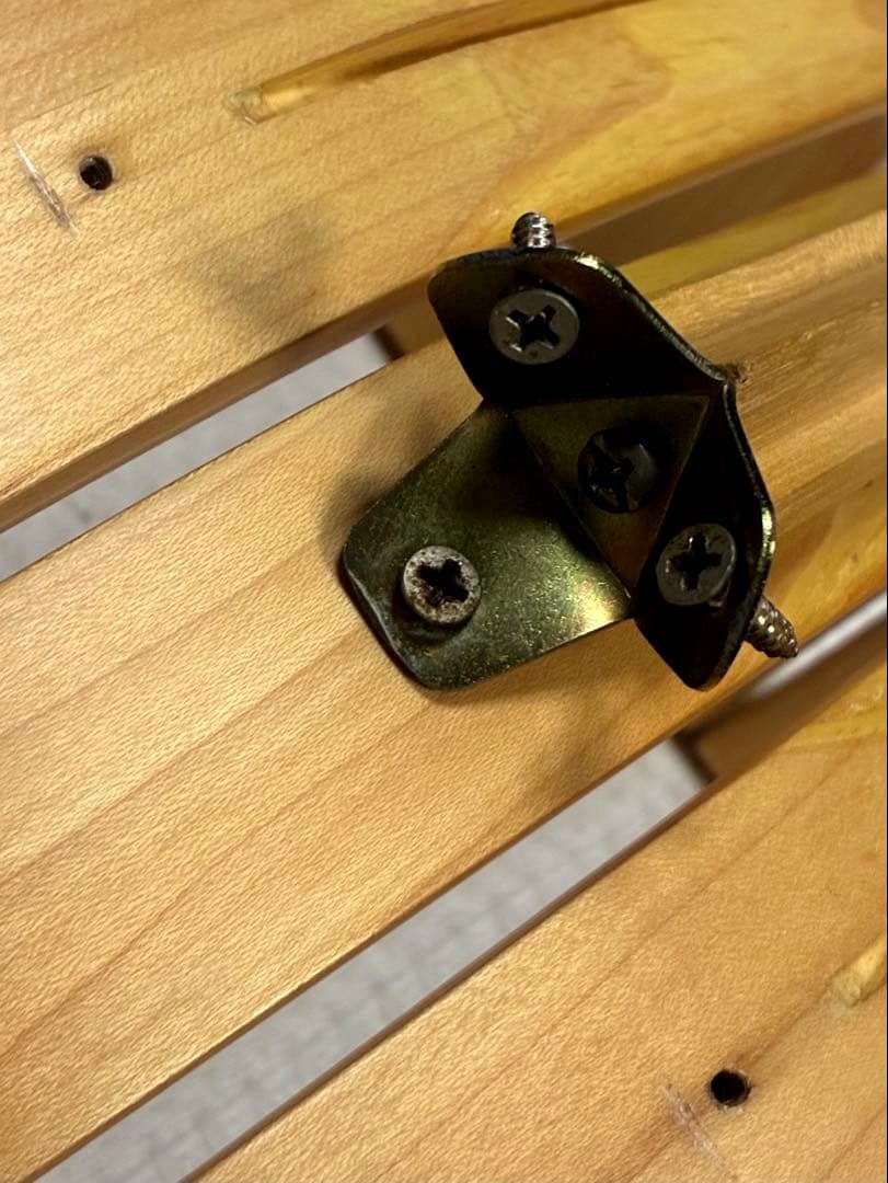 アクタス モデュラスシグマ 曲木 3本脚 ワインテーブル 丸テーブル