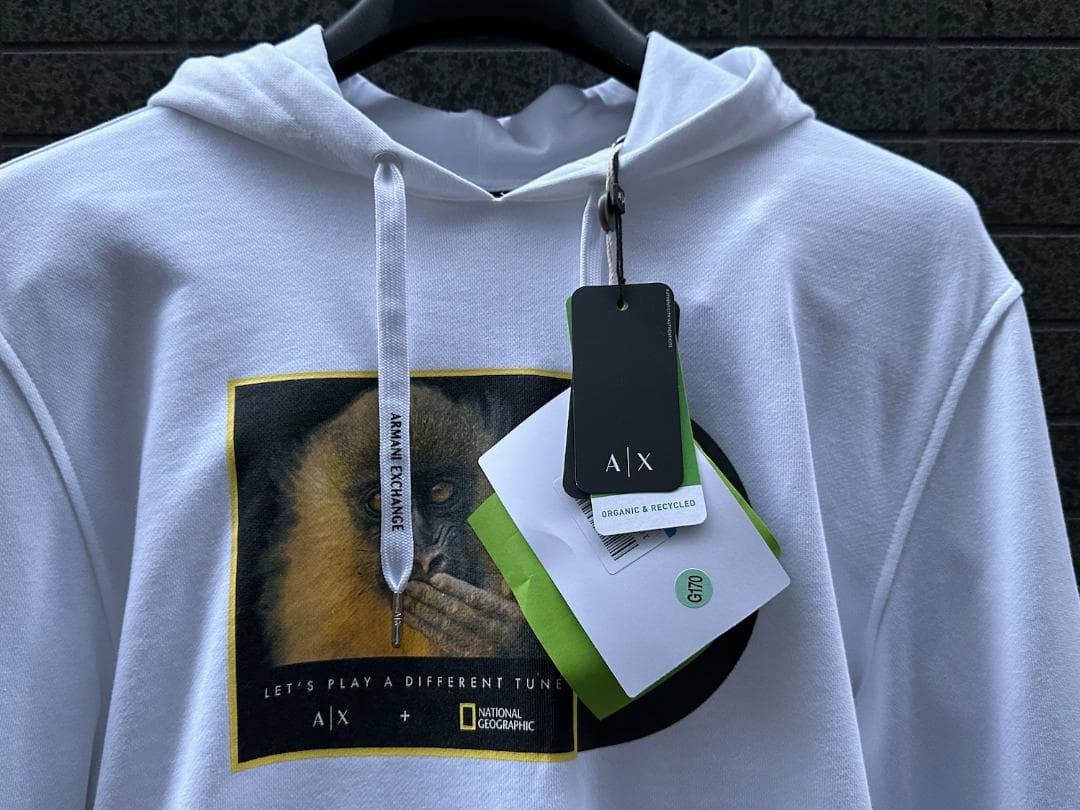 新品 M アルマーニエクスチェンジ コラボ白パーカー 定価21670円