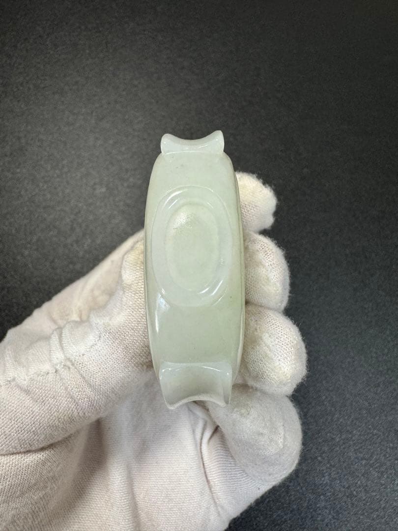 美品 鼻煙壺 和田玉 珍蔵品 新疆産ホータン玉（水墨色）鼻煙壺 - メルカリ