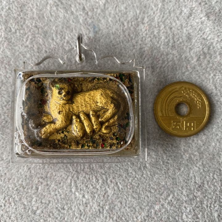 プラクルアン 猫のミルク ヌードーノムメーウ 超レア 本物 愛 恋愛 御守り