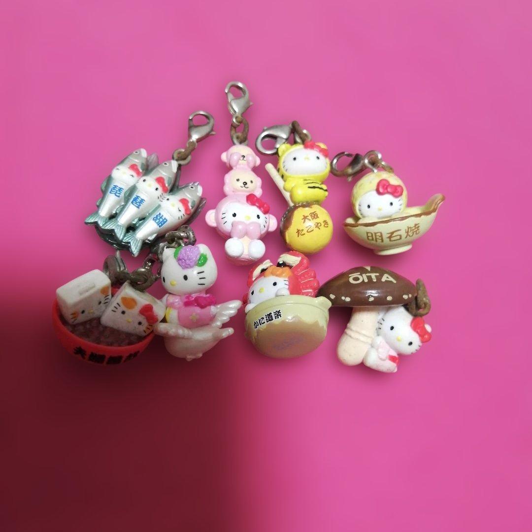 ご当地キティ　22個セット　金具に錆び有り