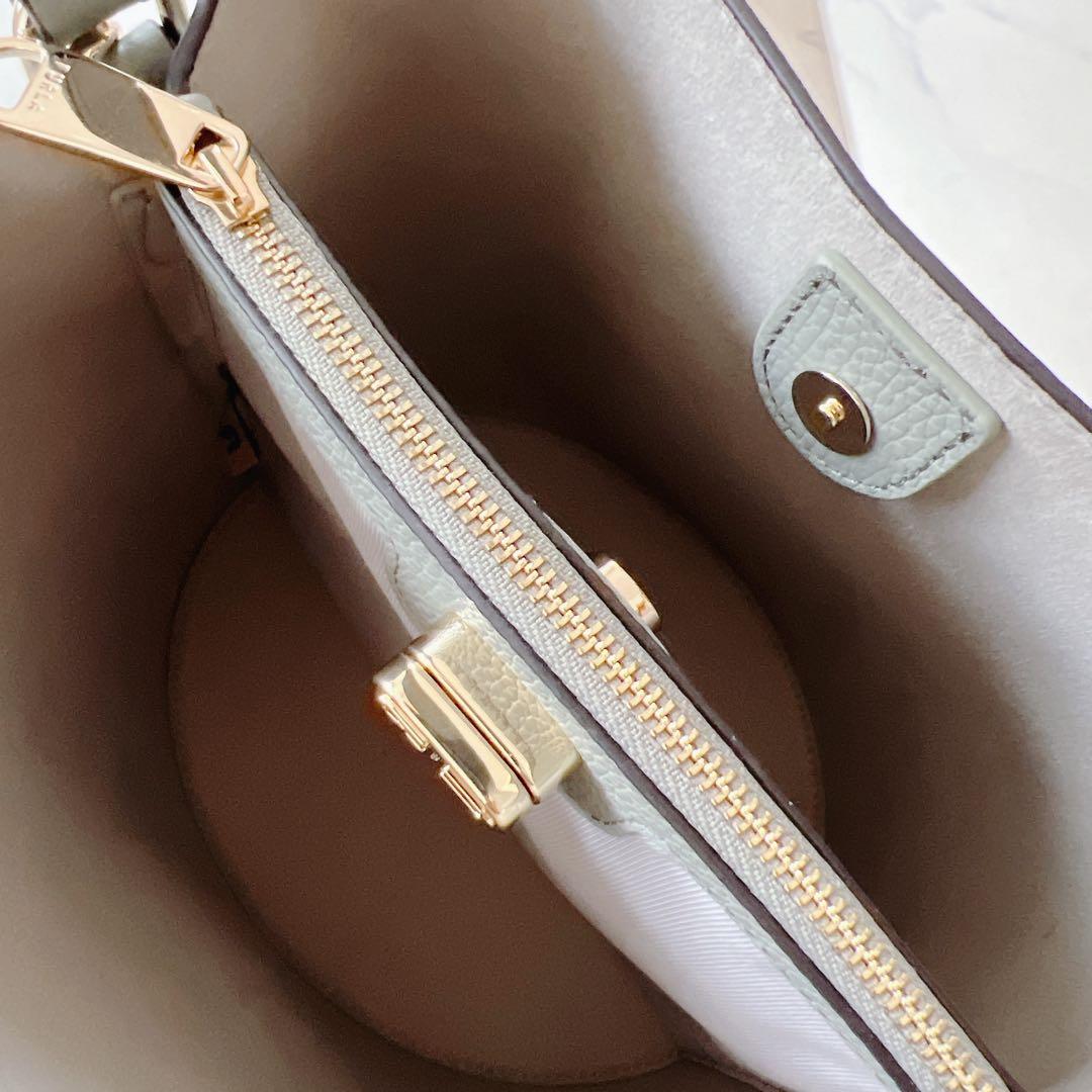 【未使用】FURLA ダナエ　バケットバッグ　2wayショルダーバッグ　レザー