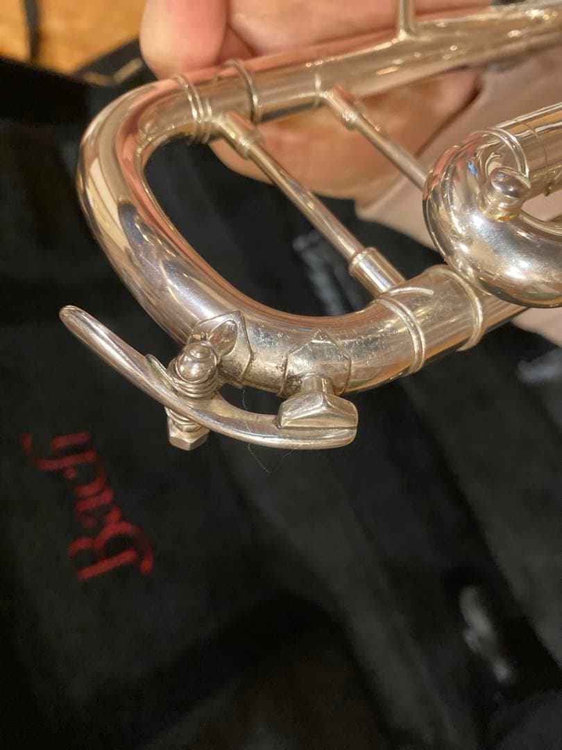 Bach Stradivarius Model 37 トランペット 本体
