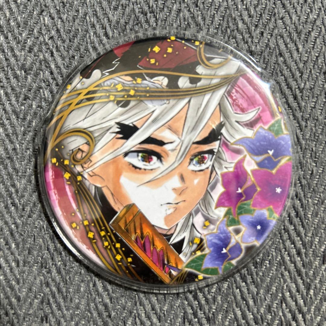 童磨 原作缶バッジ 鬼滅の刃 鬼滅の刃 童磨コレクション