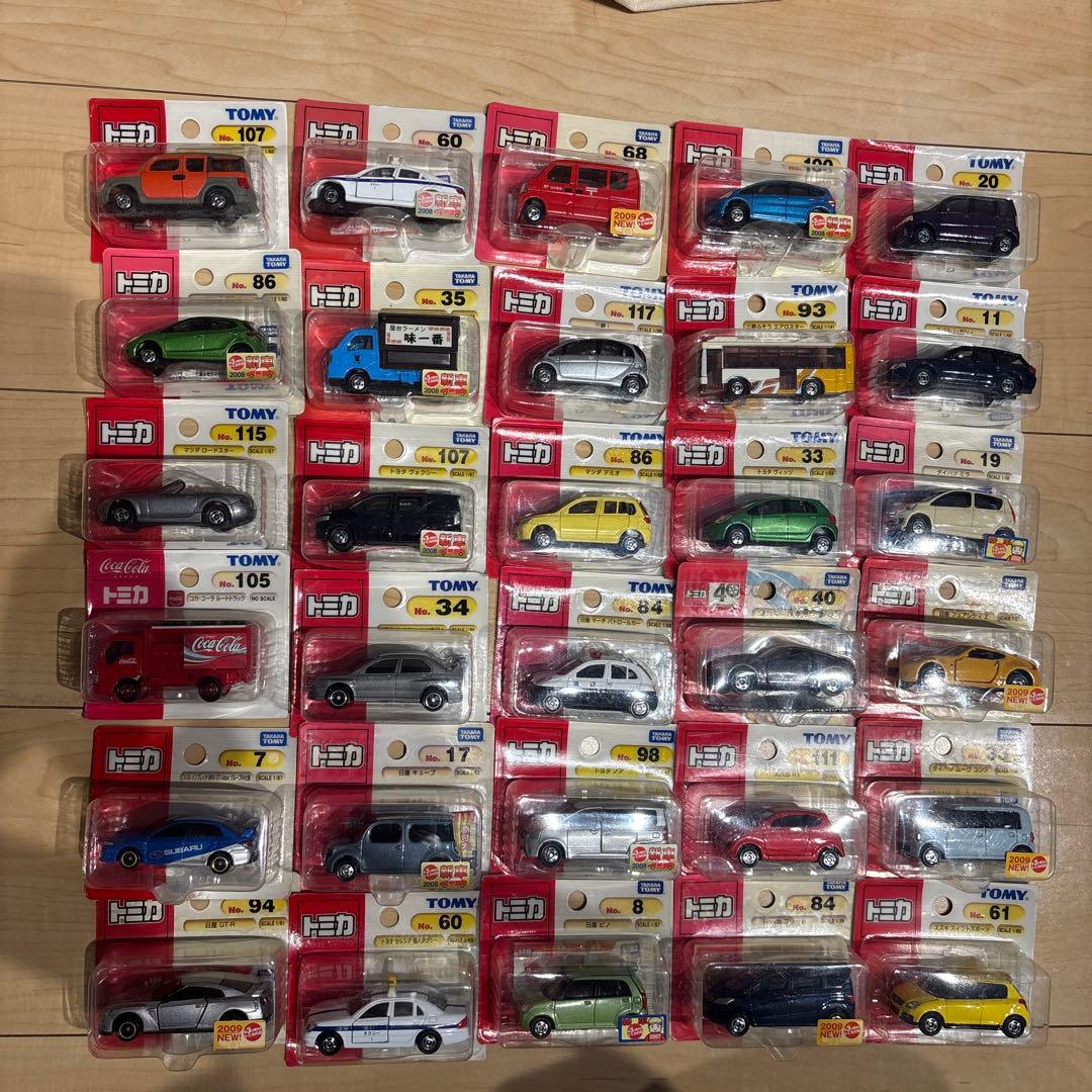 新品未開封 トミカ30台セット