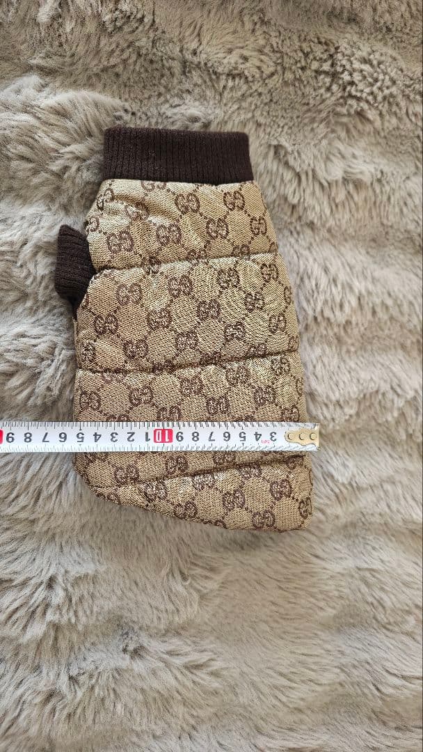 Gucci GGパターン 小型犬用 ダウン中綿