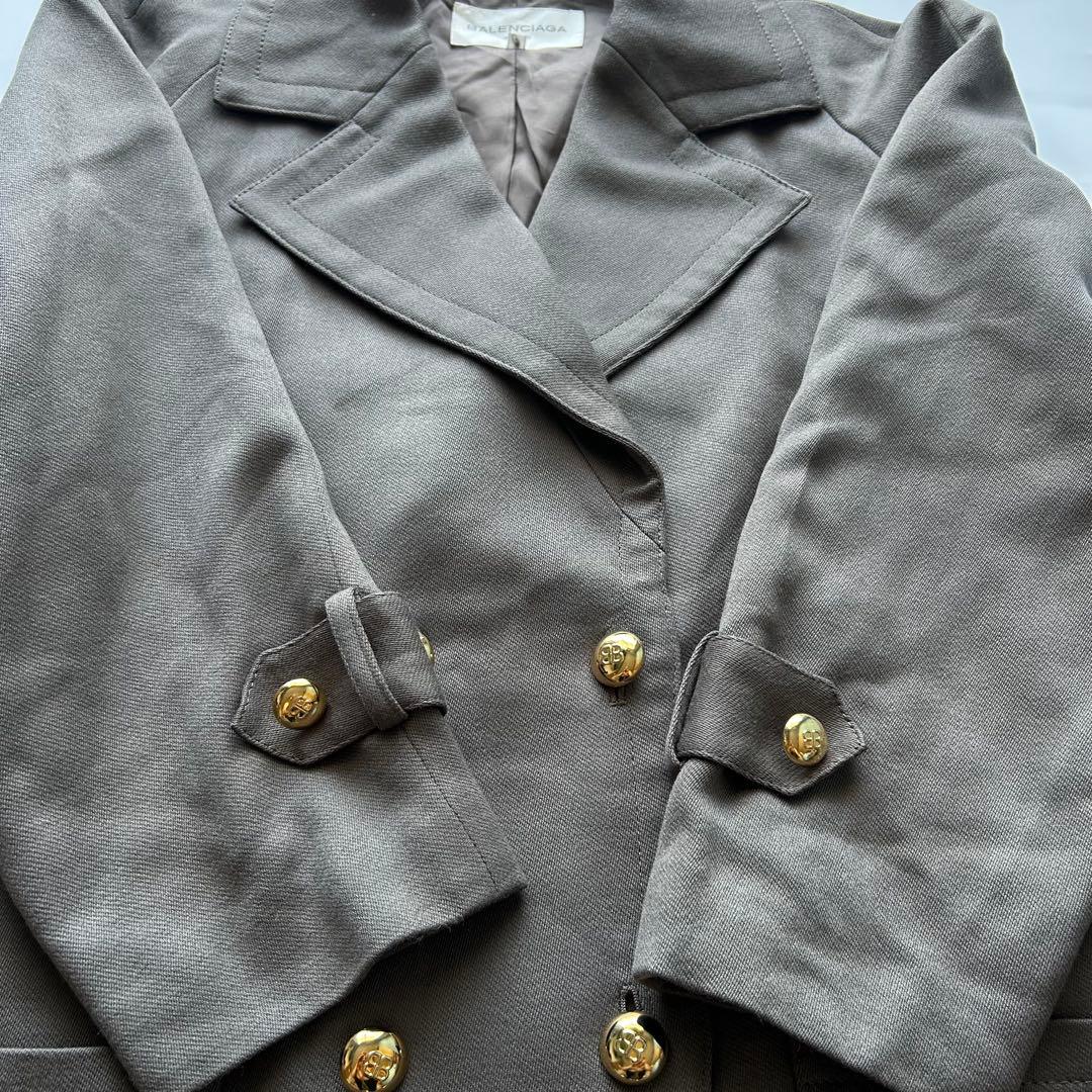 バレンシアガ チェスターコート ヴィンテージ 金ボタン ロング グレー